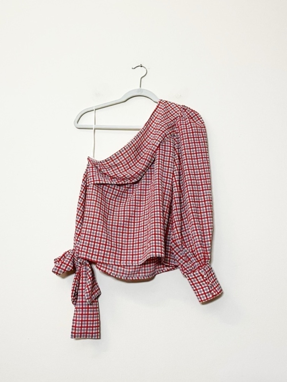 C/MEO COLLECTIVE Counting All Plaid One Shoulder Tie Front Top Medium - Picture 8 of 9